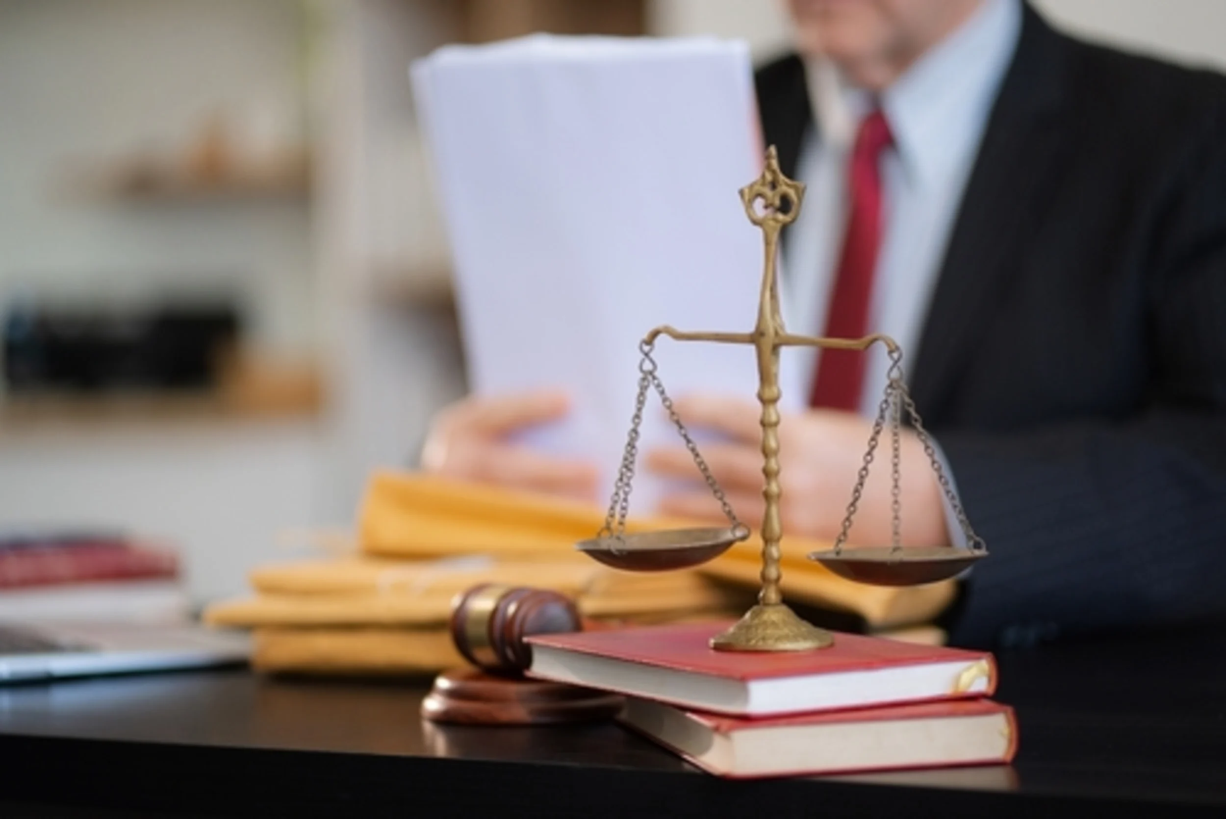 Talk to Verified Lawyers Instantly